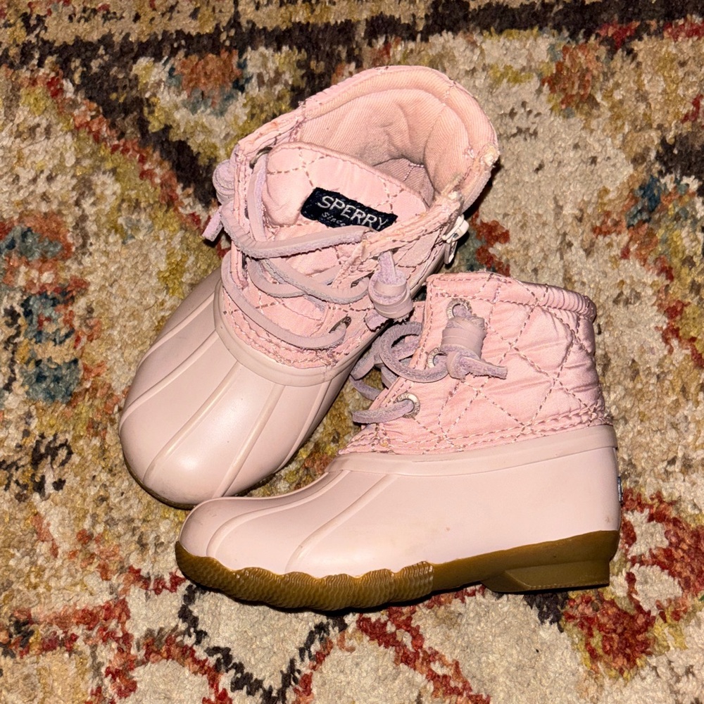 Sperry Kids Light Pink Saltwater Boot